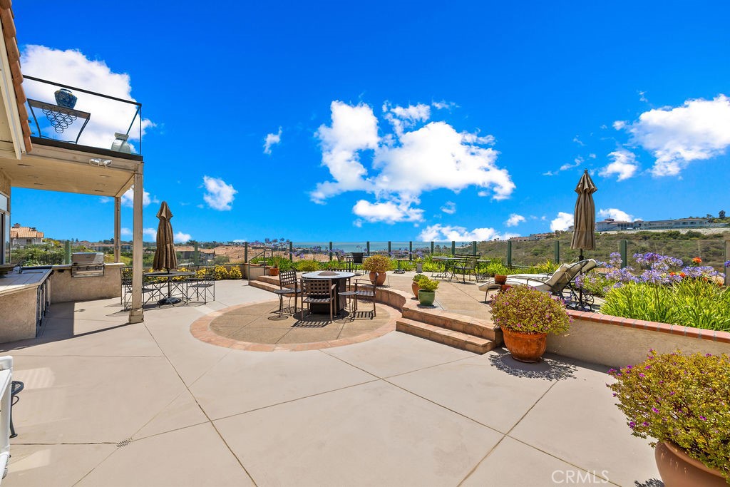 Residential Lease for rent at 41 Costa Del Sol, Dana Point, Orange County, CA featuring 4 beds and 3 baths