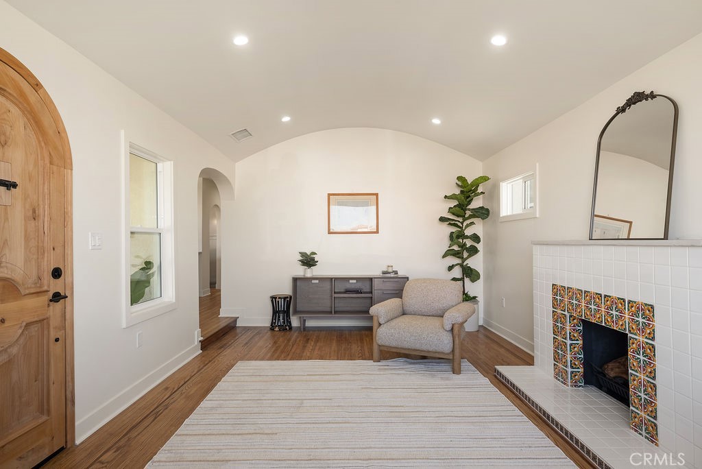 Residential for sale at 2014 W 84th Street, Los Angeles CA featuring 3 beds and 2 baths