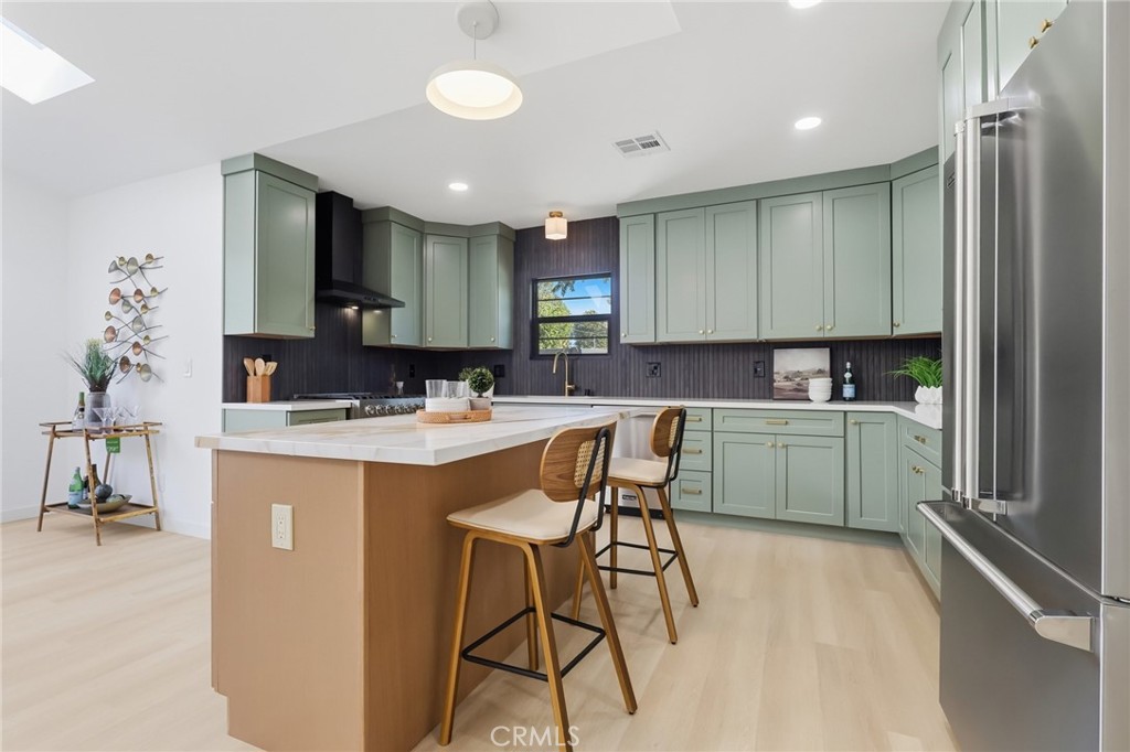 Residential for sale at 3806 Cherrywood, Los Angeles CA featuring 3 beds and 4 baths