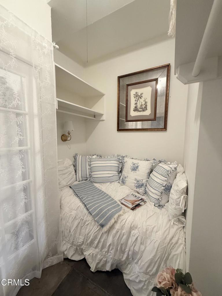 Residential Lease for rent at 99 S Raymond Avenue 206, Pasadena, Los Angeles County, CA and 1 bath