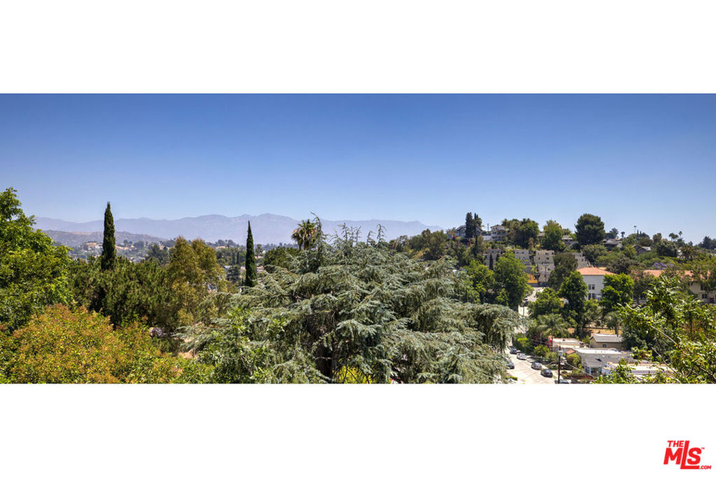Residential for sale at 4801 Sonata Lane, Los Angeles CA featuring 3 beds and 2 baths
