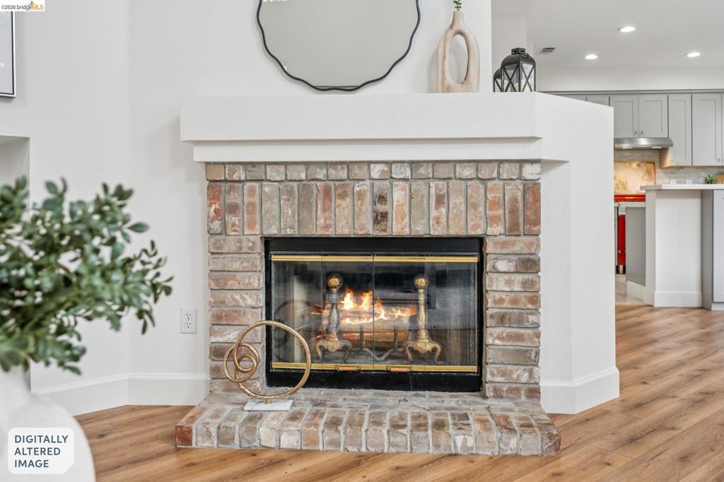 Single Family Residence for sale at 25 Farallon Ct, Richmond, CA featuring 3 beds and 3 baths