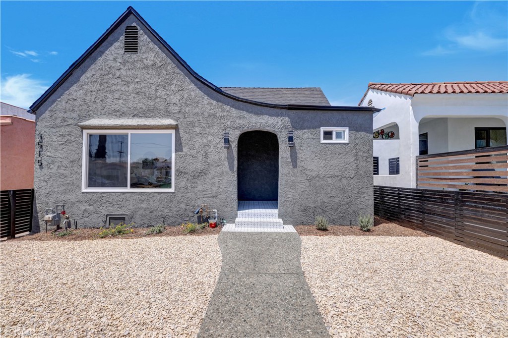 Residential for sale at 3515 S Norton, Los Angeles CA featuring 2 beds and 3 baths