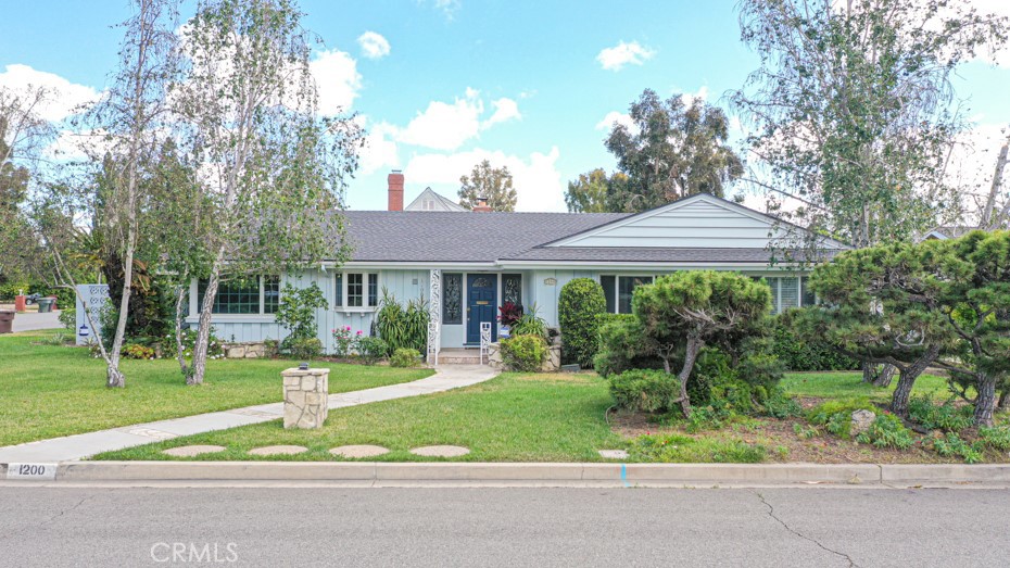 Residential Lease for rent at 1200 W Rowan, Anaheim, Orange County, CA featuring 3 beds and 3 baths
