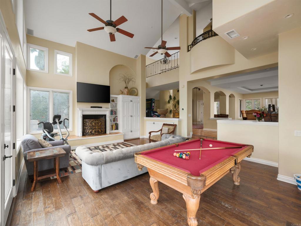 Residential Lease for rent at 20784 Fortuna Del Norte, Escondido, San Diego County CA featuring 7 beds and 5 baths