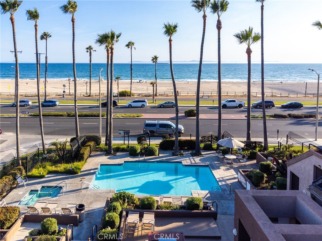 Residential Lease for rent at 1200 Pacific Coast 230, Huntington Beach, Orange County, CA featuring 1 bed and 1 bath