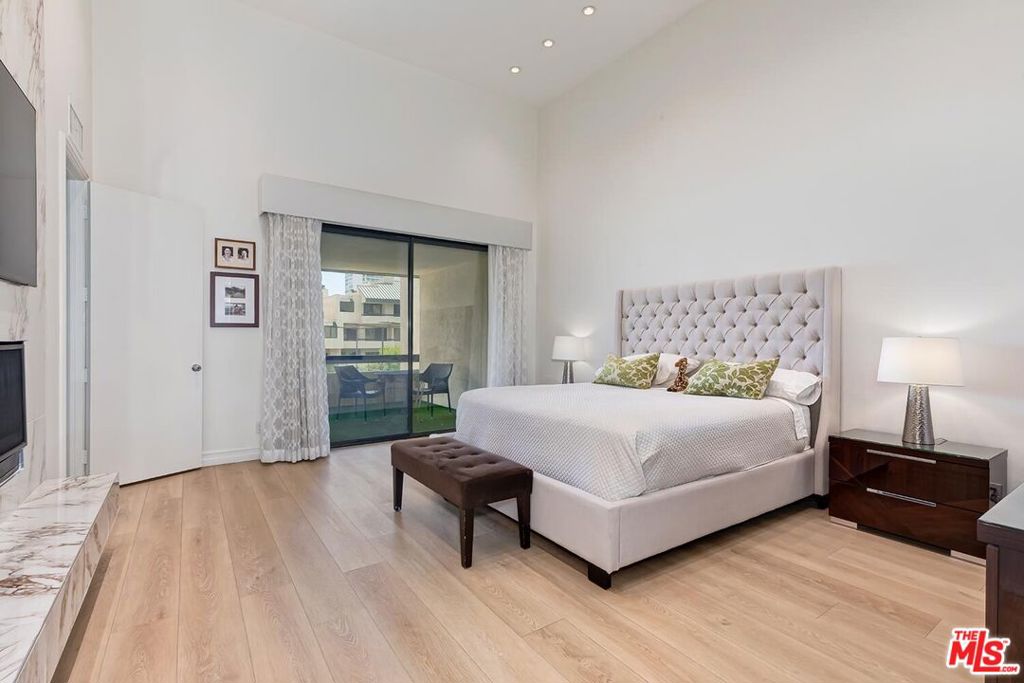 Residential for sale at 2172 Century, Los Angeles CA featuring 2 beds and 3 baths