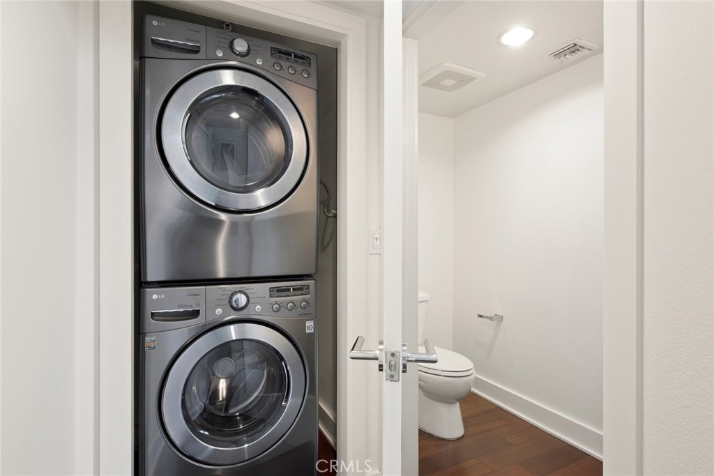 Residential for sale at 600 S Ridgeley Drive 113, Los Angeles CA featuring 2 beds and 3 baths