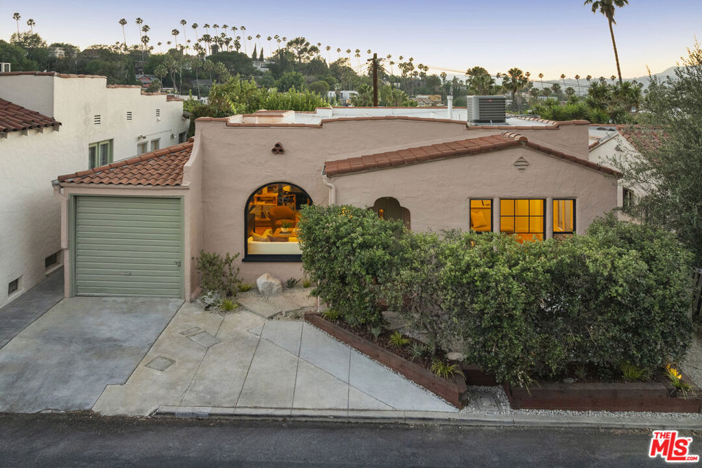 Residential for sale at 1415 Murray Drive, Los Angeles CA featuring 3 beds and 2 baths