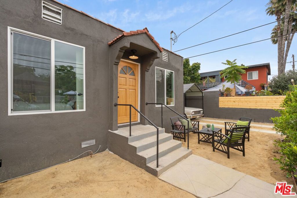 Residential for sale at 3875 Middlebury Street, Los Angeles CA featuring 2 beds and 1 bath