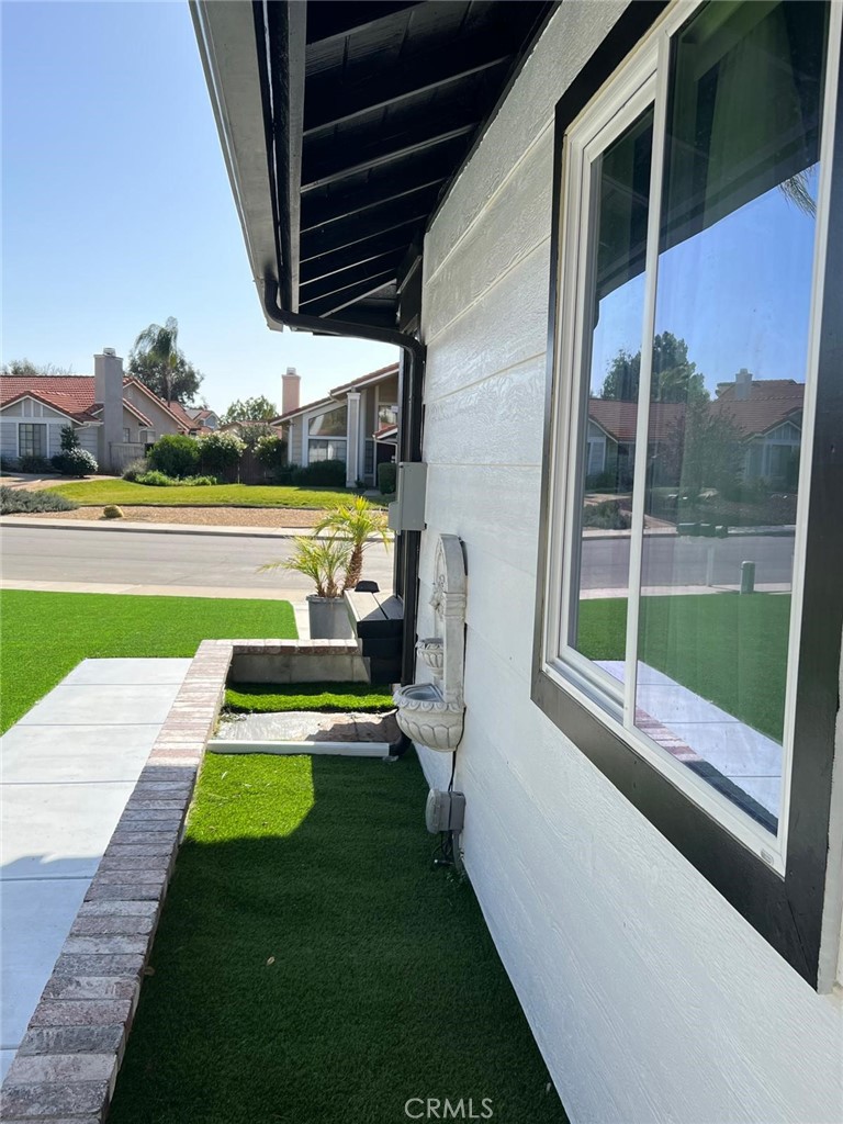 Single Family Residence for rent at 22862 Temet, Wildomar, CA featuring 3 beds and 2 baths