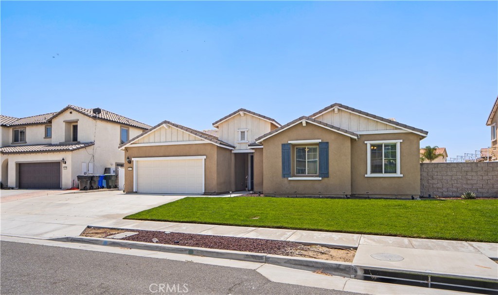 Single Family Residence for rent at 4825 Magnum, Jurupa Valley, CA featuring 4 beds and 3 baths