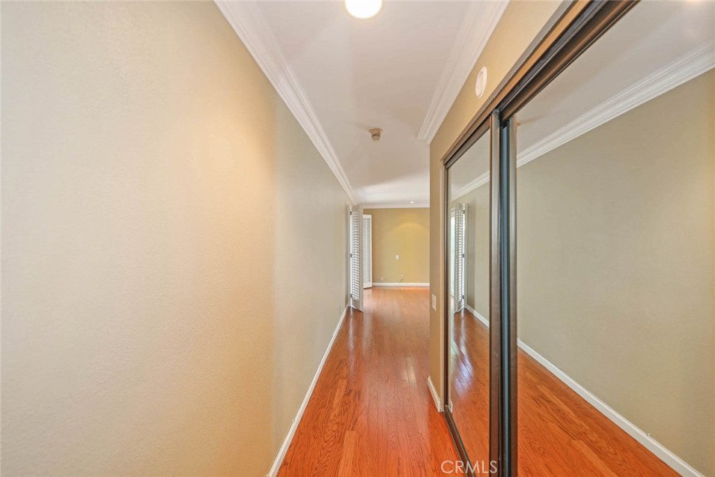Residential for sale at 3370 Troy, Los Angeles CA featuring 3 beds and 3 baths