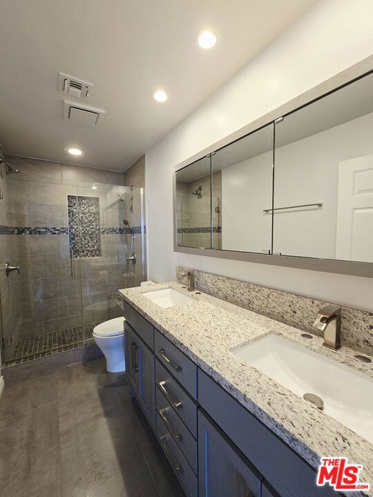 Residential for sale at 1002 S Burnside Avenue 203, Los Angeles CA featuring 2 beds and 2 baths