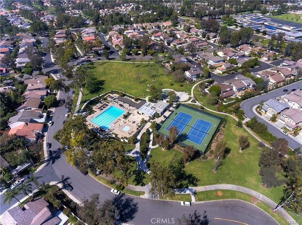 Residential Lease for rent at 17842 Arbor Ln, Irvine, Orange County, CA featuring 3 beds and 3 baths