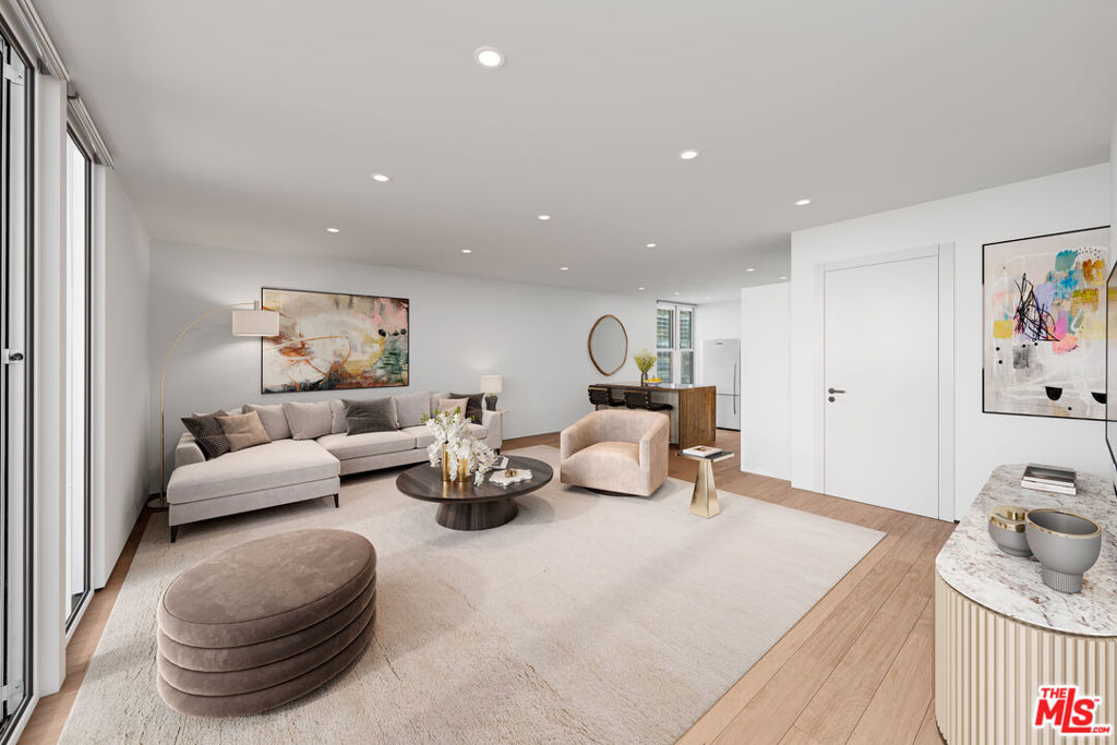 Residential for sale at 3625 Fredonia Drive 2, Los Angeles CA featuring 1 bed and 1 bath
