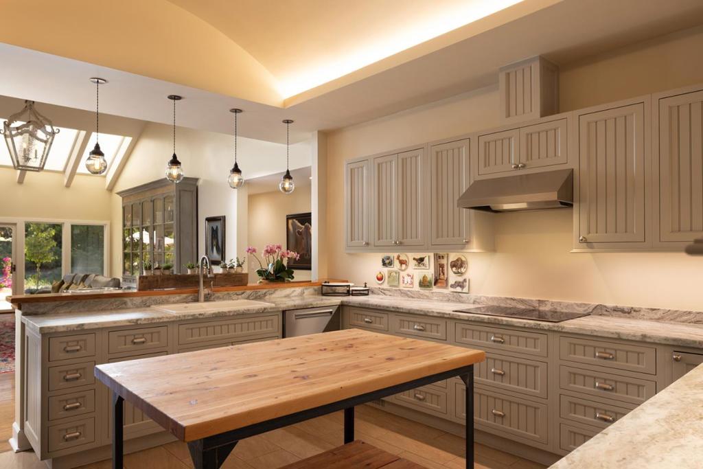 Active for sale at Carmel Valley, CA, Carmel Valley, CA CA and 4 baths