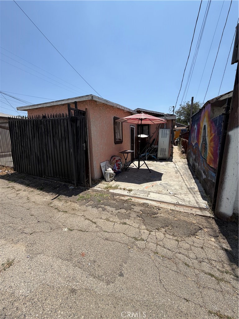 Residential Income for sale at 907 N Mott Street, Los Angeles CA