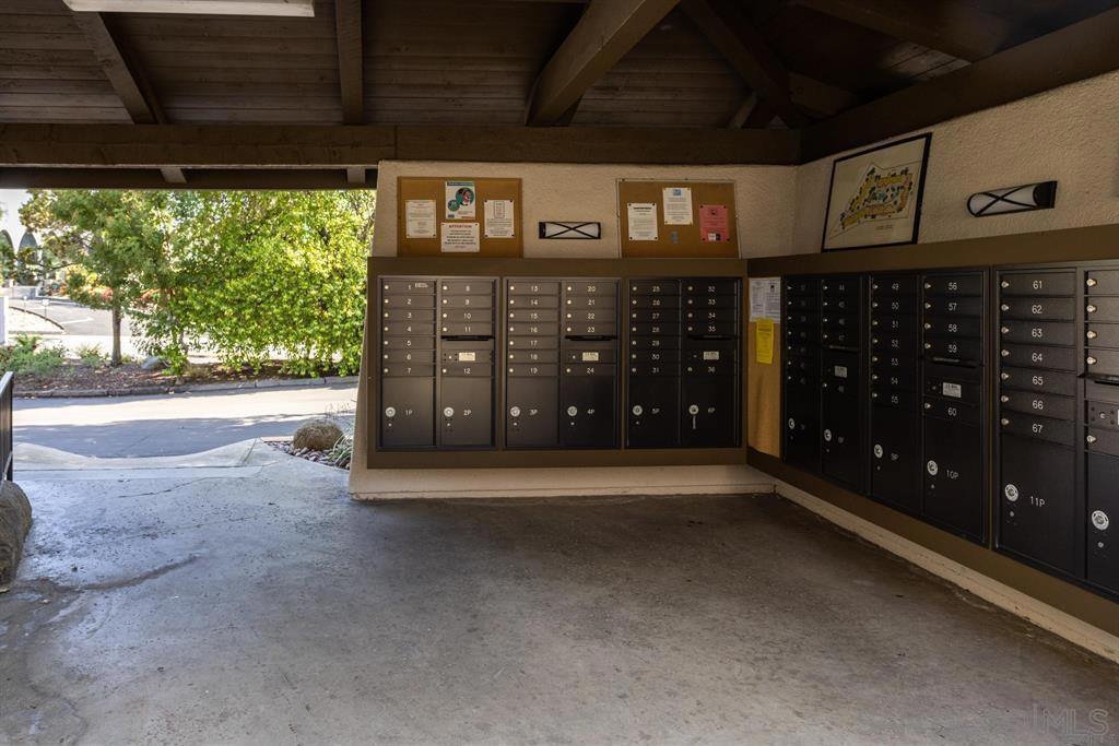 Residential Lease for rent at 5350 Baltimore Dr. 12, La Mesa, San Diego County CA featuring 1 bed and 1 bath