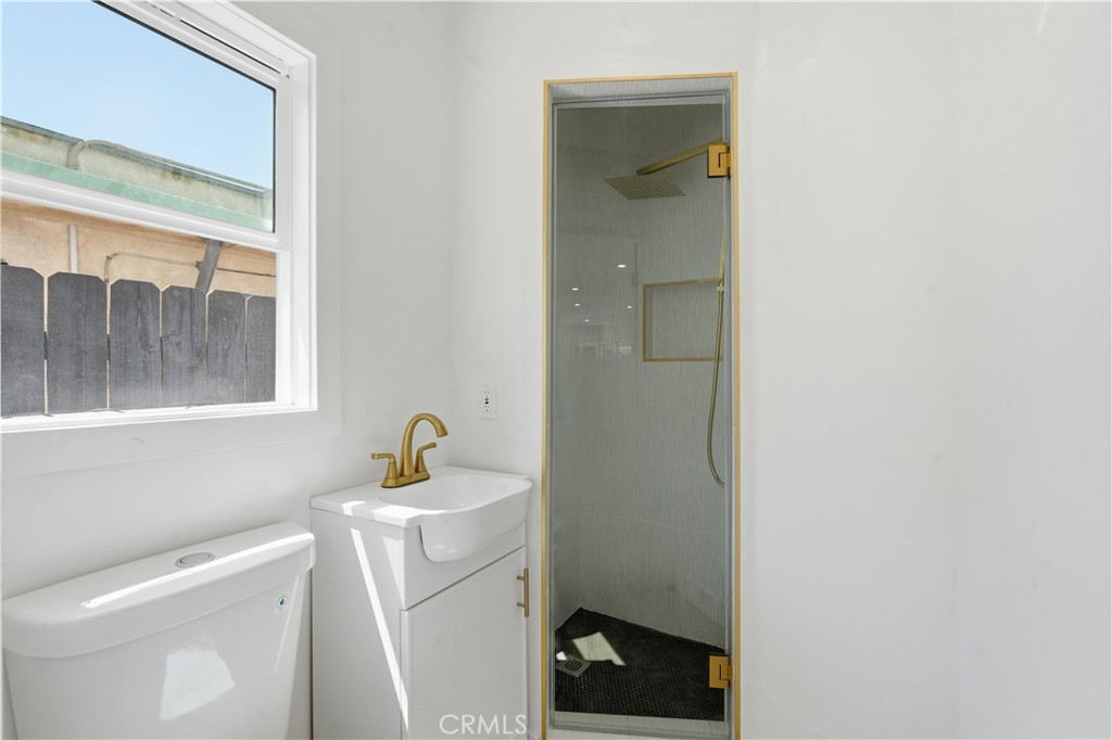 Single Family Residence for sale at 1205 Cole, Los Angeles, CA featuring 2 beds and 3 baths