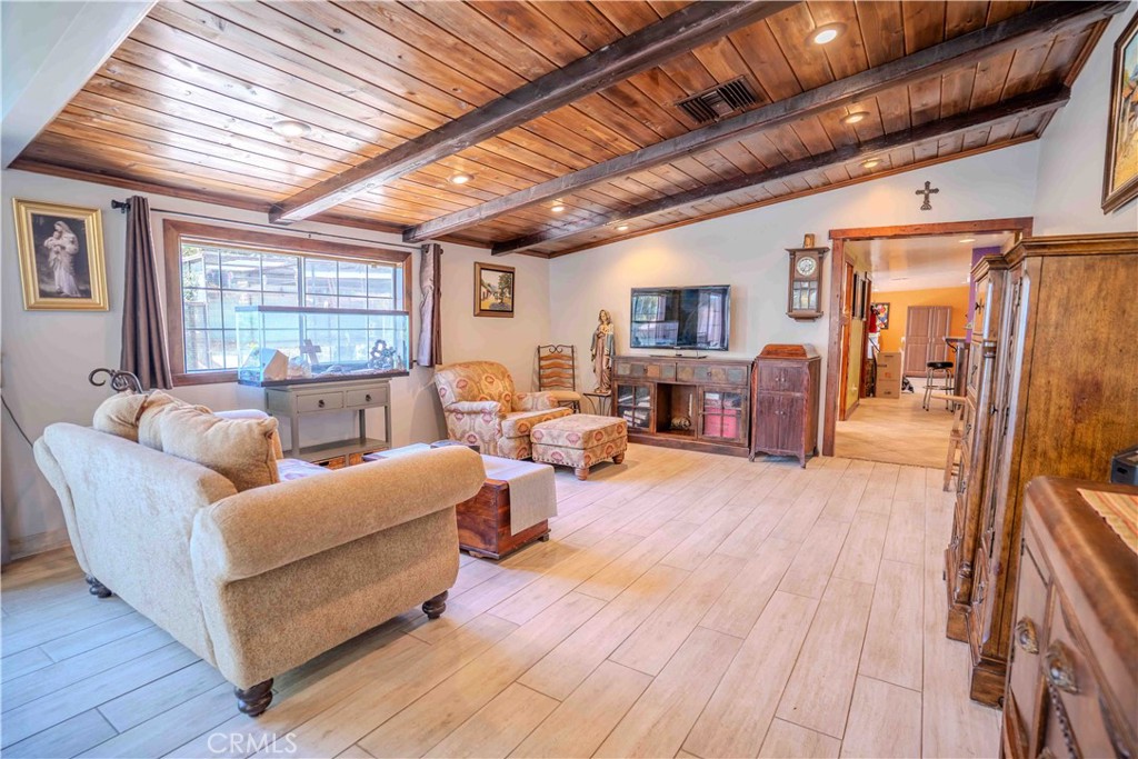 Single Family Residence for sale at 4047 Bluff, Norco, CA featuring 3 beds and 3 baths