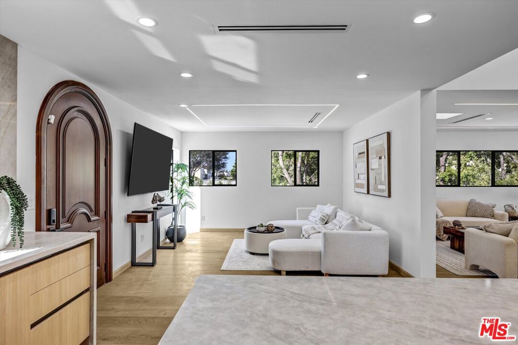 Single Family Residence for sale at 11404 Biona Drive, Los Angeles, CA featuring 5 beds and 5 baths