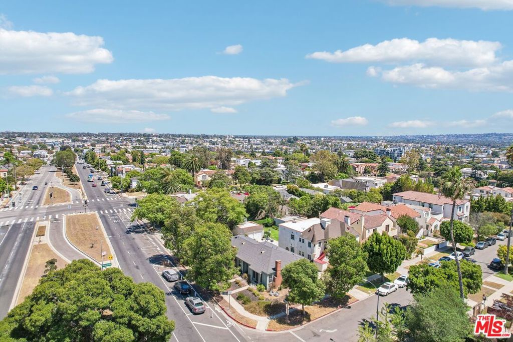Residential Income for sale at 5218 San Vicente Boulevard, Los Angeles, CA featuring 3 beds and 3 baths
