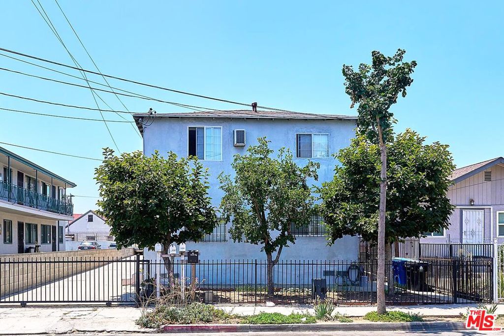 Residential Income for sale at 1229 S Harvard Boulevard, Los Angeles, CA featuring 6 beds and 6 baths