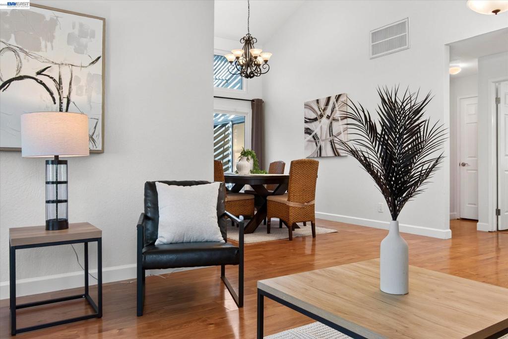 Single Family Residence for sale at 22 Jib Ct, Pleasant Hill, CA featuring 3 beds and 2 baths