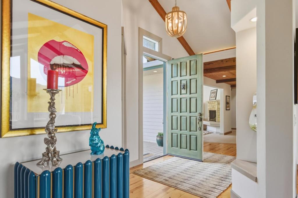 Active for sale at Carmel Valley, CA, Carmel Valley, CA CA and 4 baths