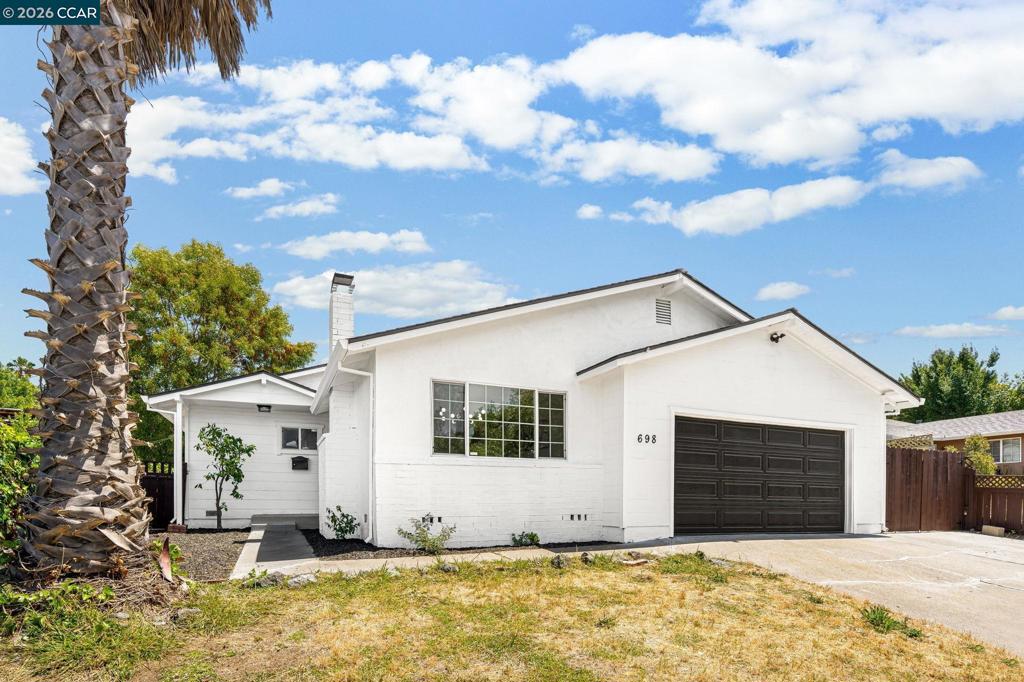 Single Family Residence for sale at 698 Mini Dr, Vallejo, CA featuring 3 beds and 2 baths