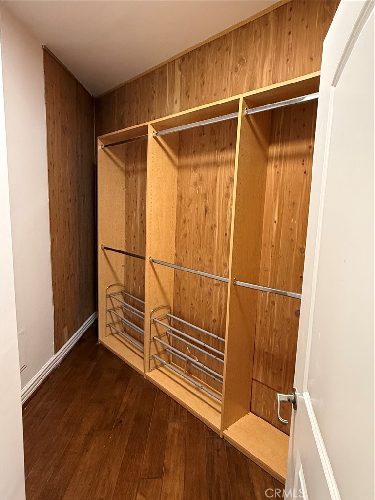 Residential Lease for rent at 1410 N Curson Ave., #105, Los Angeles, Los Angeles County CA featuring 2 beds and 3 baths