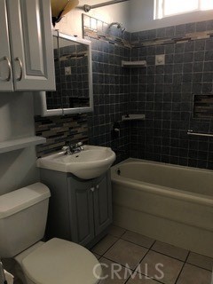 Residential Lease for rent at 4614 W 164th, Lawndale, Los Angeles County CA featuring 2 beds and 1 bath