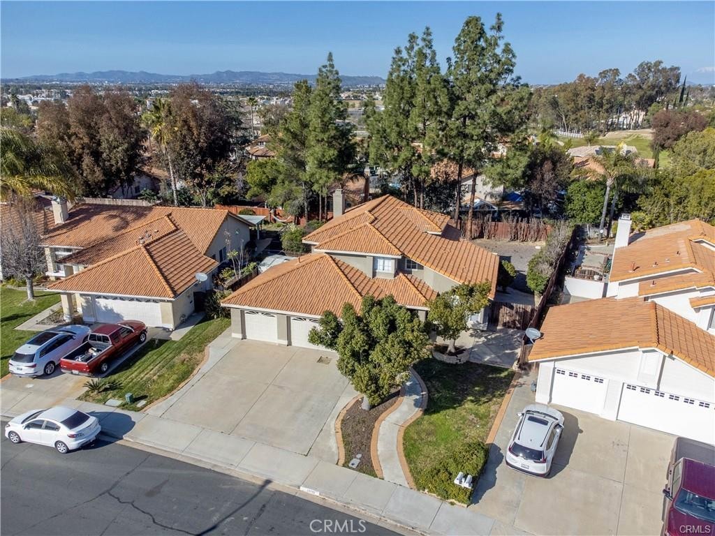 Single Family Residence for rent at 29798 Vail Brook, Temecula, CA featuring 4 beds and 3 baths
