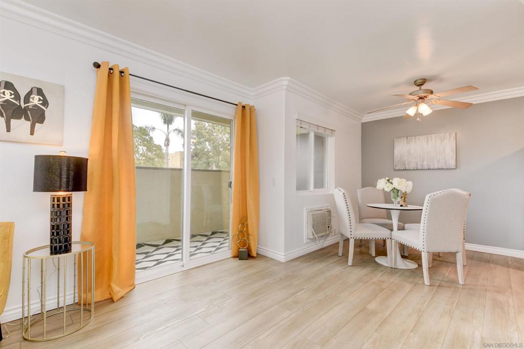 Residential Lease for rent at 194 Avenida Descanso A, Oceanside, San Diego County CA featuring 2 beds and 1 bath