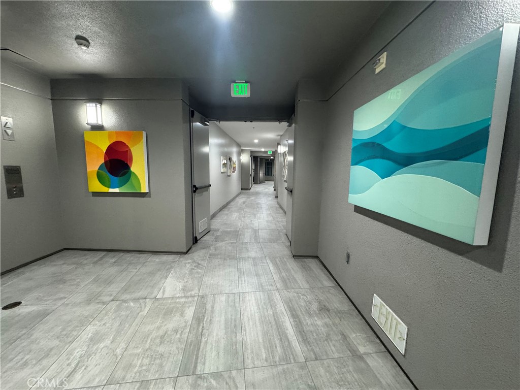 Residential Lease for rent at 21 Gramercy 218, Irvine, Orange County, CA featuring 2 beds and 3 baths