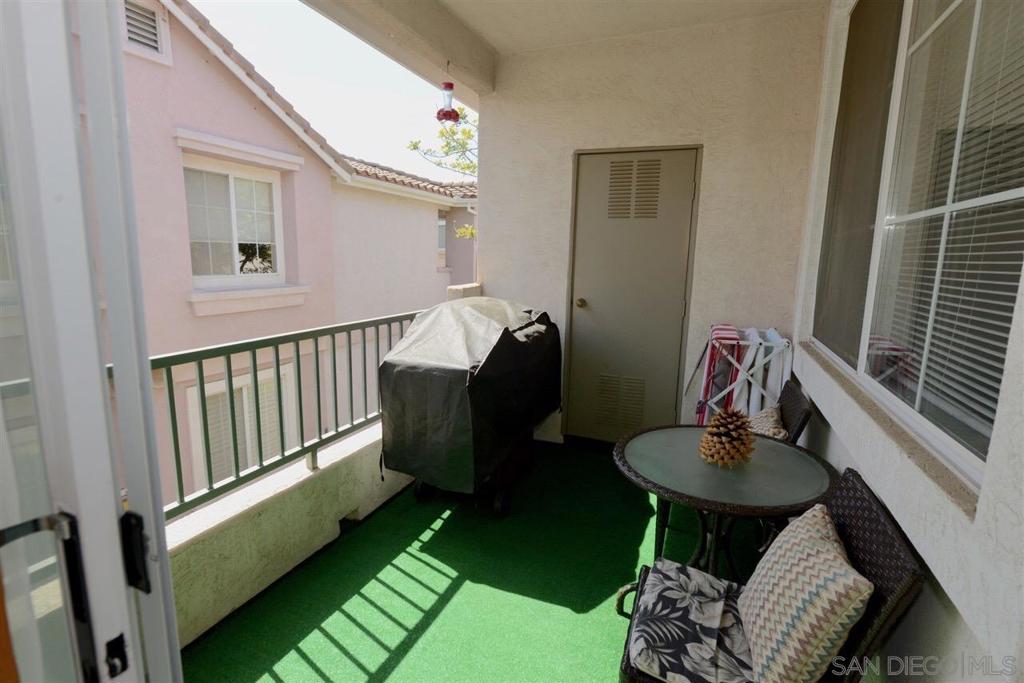 Residential Lease for rent at 10766 Sabre Hill Dr 253, San Diego CA featuring 2 beds and 2 baths