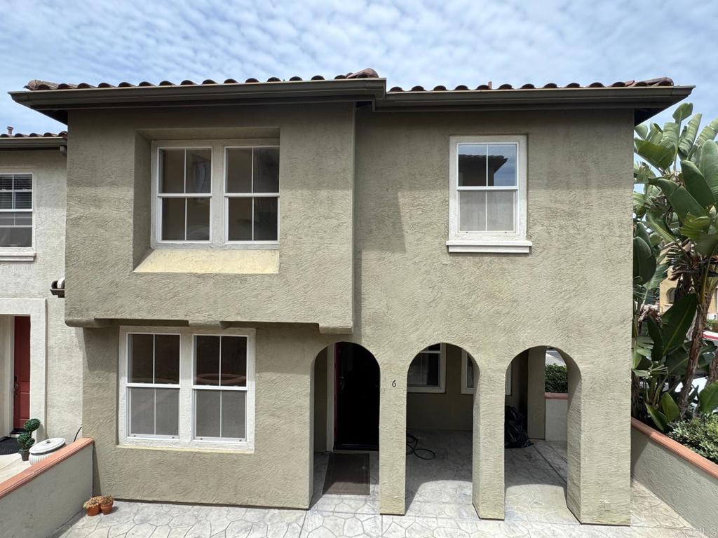 Residential Lease for rent at 7885 Via Montebello 6, San Diego, San Diego County CA featuring 3 beds and 3 baths