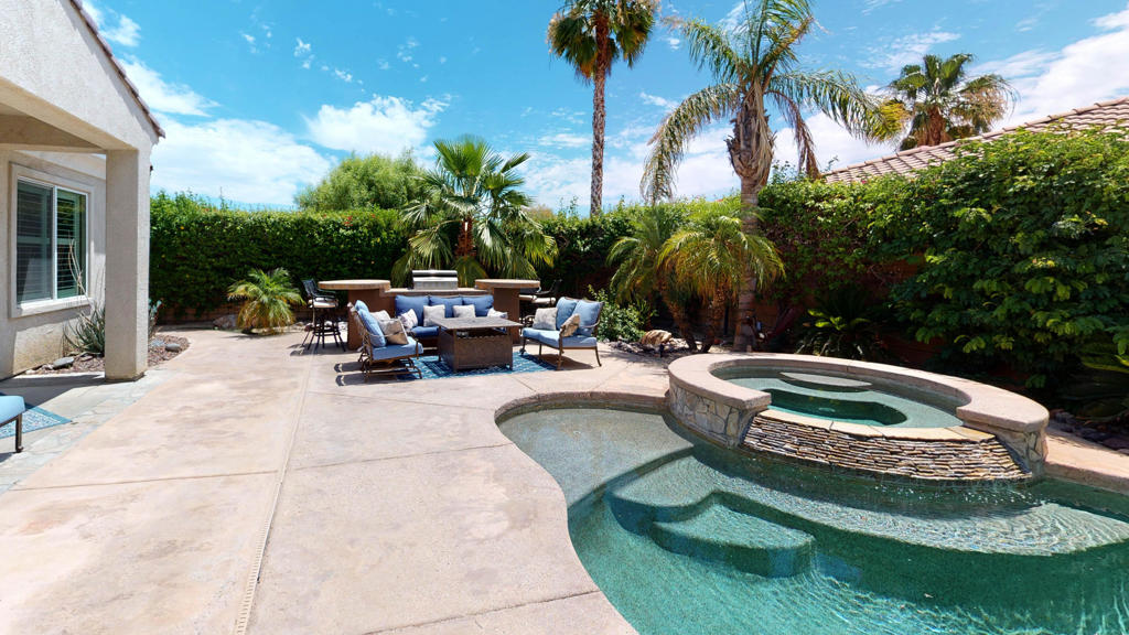 Single Family Residence for rent at 80351 Paseo De Nivel, Indio, CA featuring 3 beds and 3 baths