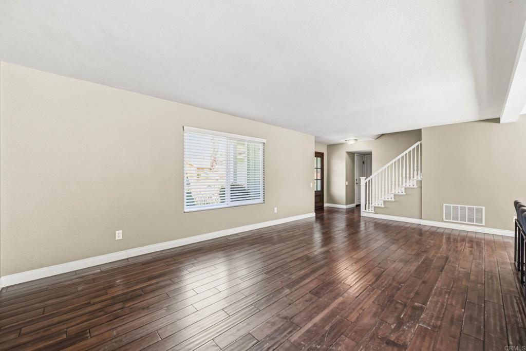 Residential Lease for rent at 14349 Aedan Court, Poway, San Diego County CA featuring 5 beds and 3 baths