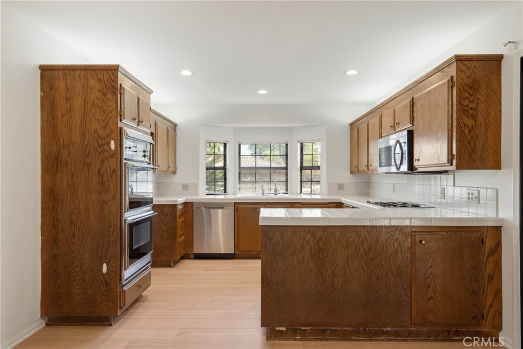 Residential Lease for rent at 8331 Grand Avenue, Rosemead, Los Angeles County, CA featuring 4 beds and 2 baths