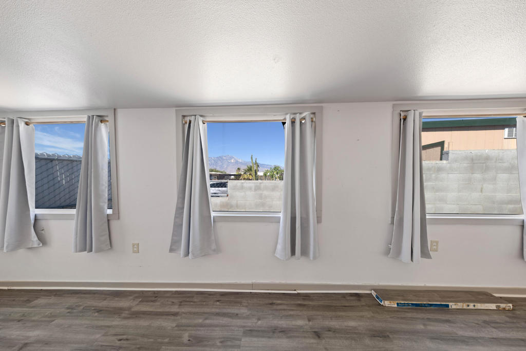 Manufactured In Park for sale at 69350 Parkside Drive, Desert Hot Springs CA featuring 2 beds and 1 bath