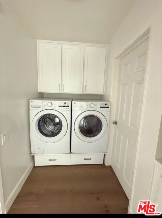 Residential Lease for rent at 18071 Coastline Drive 16, Malibu, Los Angeles County CA featuring 2 beds and 2 baths