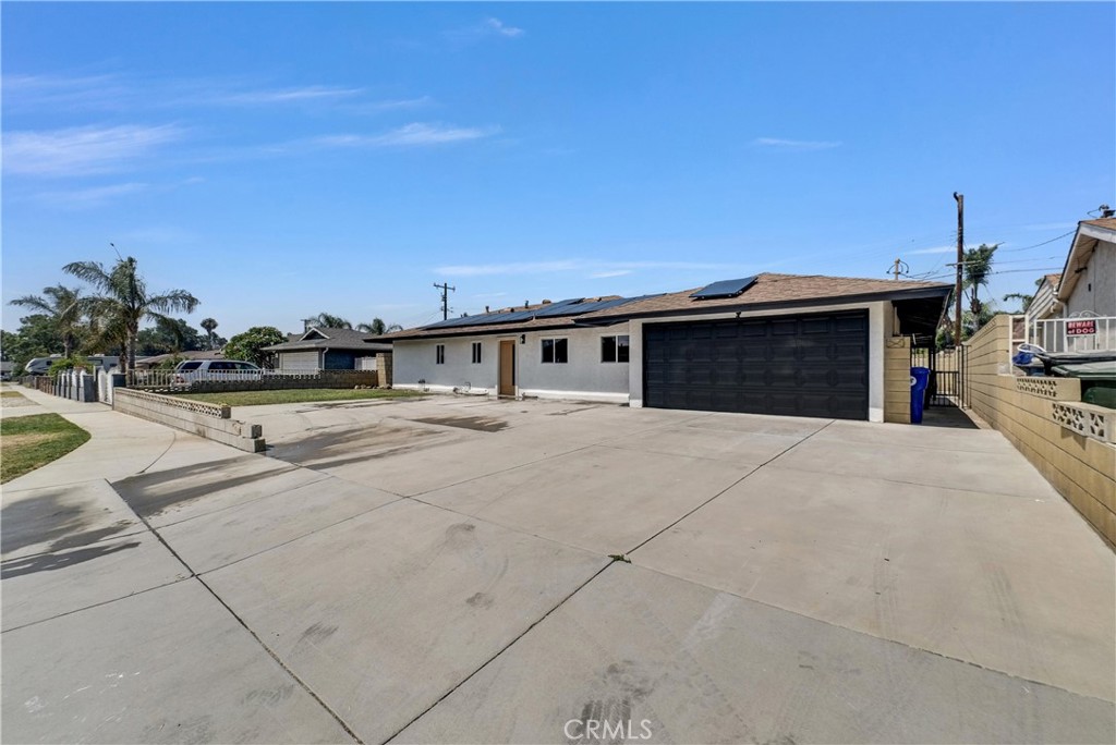 Residential for sale at 9900 Niagara, Fontana CA featuring 4 beds and 2 baths