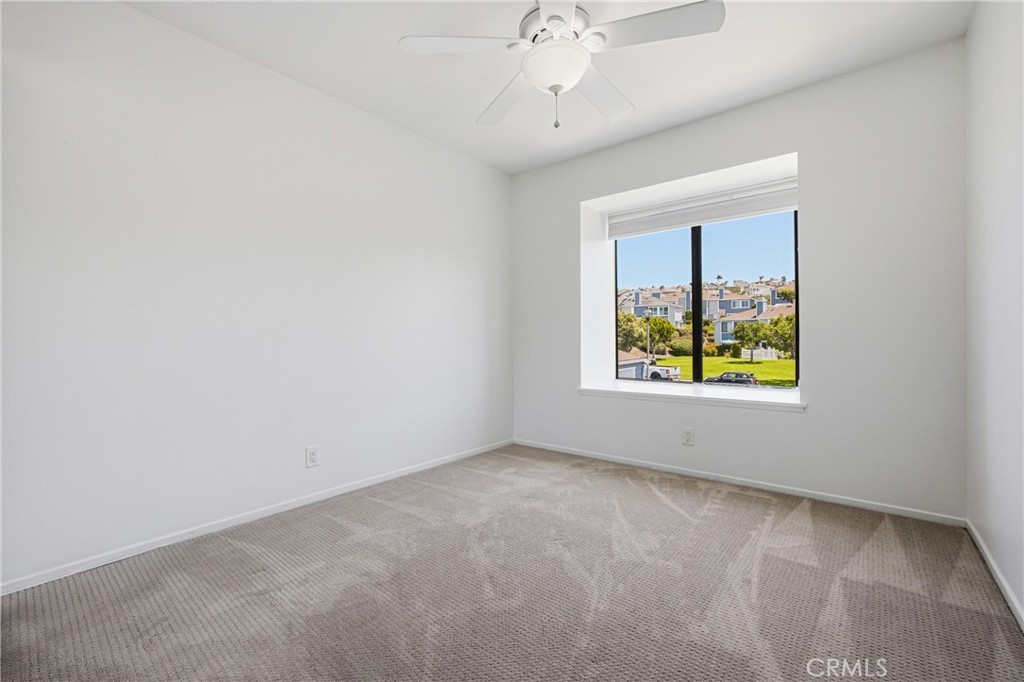 Residential Lease for rent at 2189 Calle Ola Verde, San Clemente, Orange County, CA featuring 3 beds and 3 baths