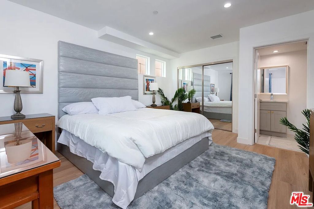 Residential Income for sale at 1151 S Ardmore Avenue, Los Angeles, CA featuring 16 beds and 16 baths
