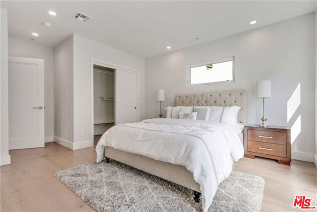 Residential Lease for rent at 919 Isabel Street, Los Angeles, Los Angeles County CA featuring 3 beds and 3 baths
