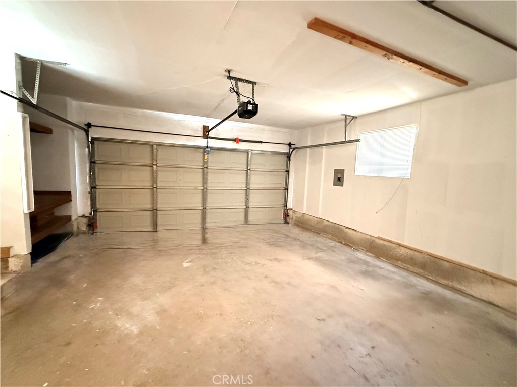 Residential Lease for rent at 2438 Andreo Avenue B, Torrance, Los Angeles County CA featuring 2 beds and 2 baths