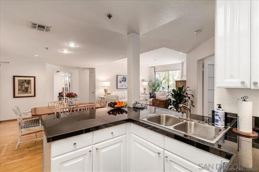 Residential Lease for rent at 3969 Mahaila 113, San Diego, San Diego County CA featuring 3 beds and 2 baths