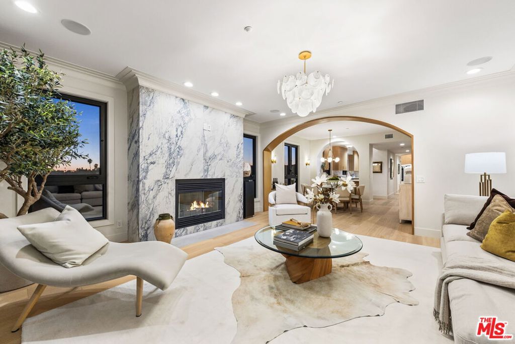 Condominium for sale at 11923 Gorham Avenue 102, Los Angeles, CA featuring 3 beds and 3 baths